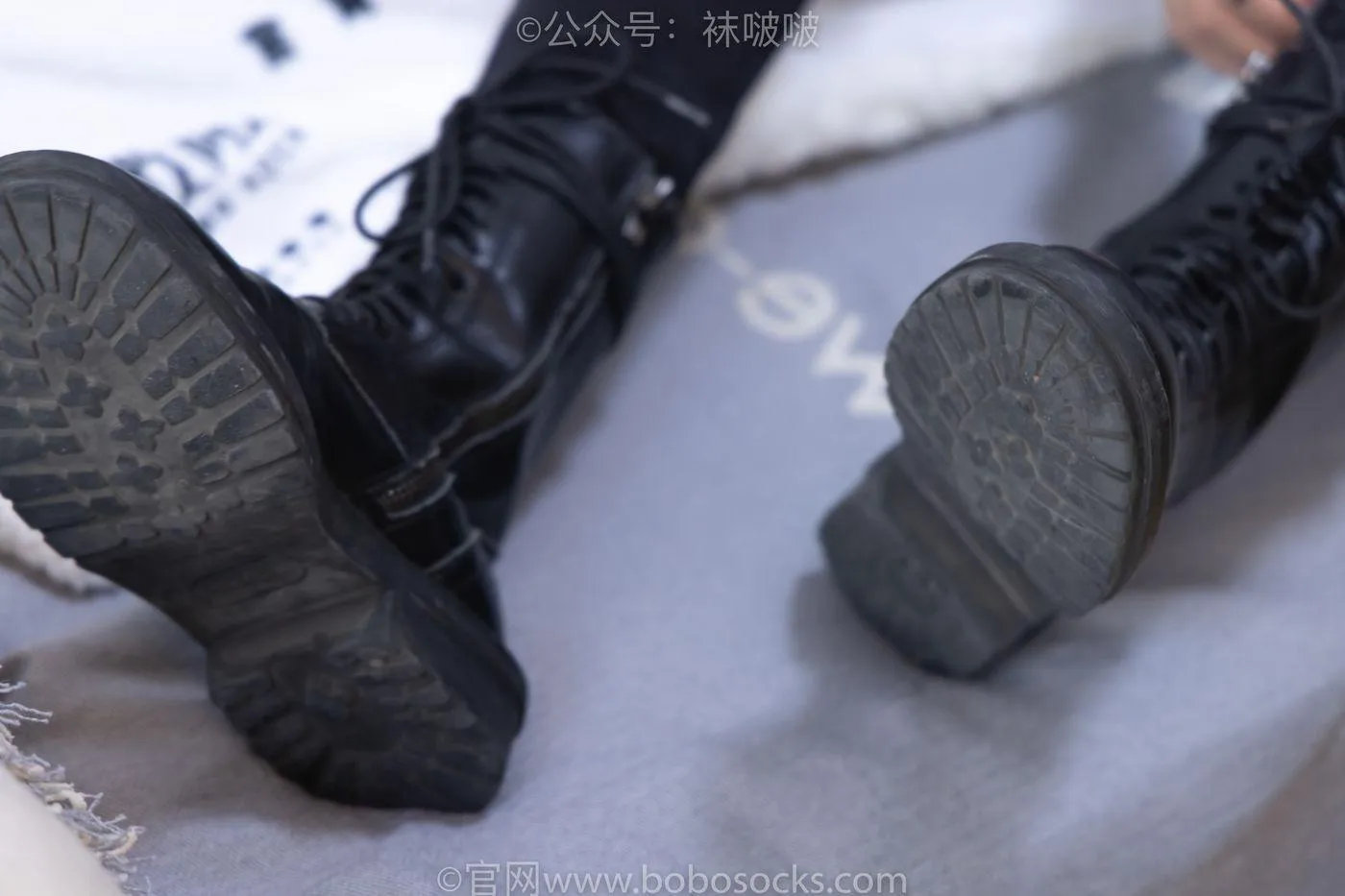 [BoBoSocks袜啵啵]NO.061 稚予-短靴、白棉袜、裸足 [145P]插图4